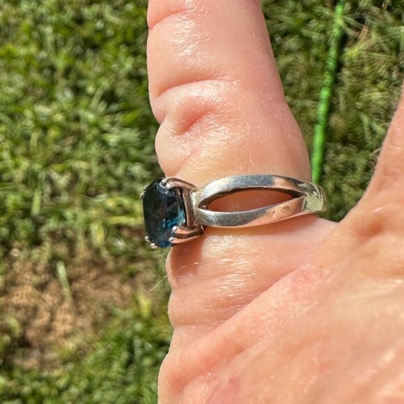 London Blue Topaz Ring, Sterling Silver Split Shank 925 CV Marked Band, Oval 8mm - Picture 9 of 16